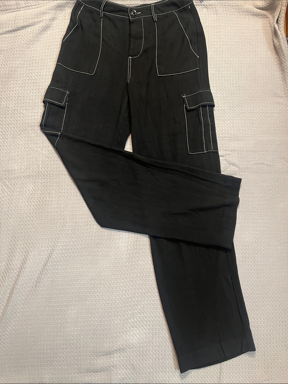Forever 21 lightweights cargo pants size Small NWT